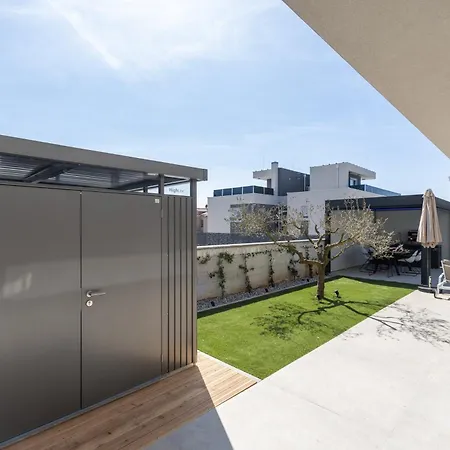 Blue Sky Apartment Tar-Vabriga